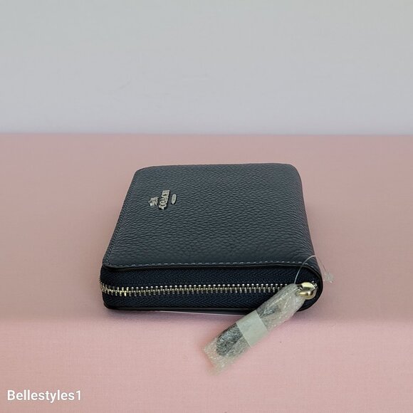 COACH Pebbled Leather Medium ID Window Zip-Around Wallet- Denim color - Picture 9 of 16